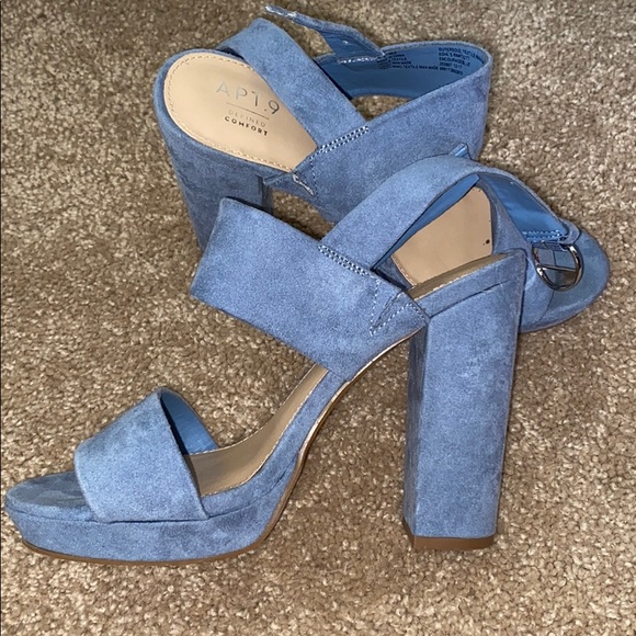 Apt 9 Defining Comfort Heels - Picture 4 of 5